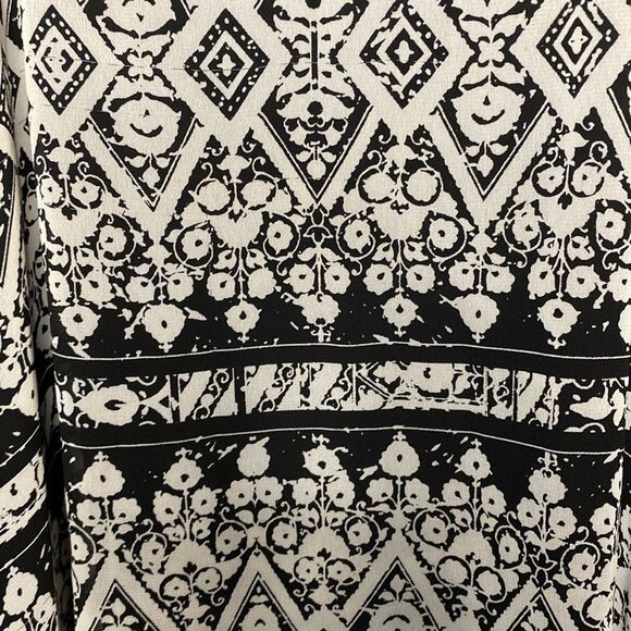 A.N.A Black and White Spaghetti Strap Geometric Pattern Vneck Maxi Size S - Picture 6 of 11